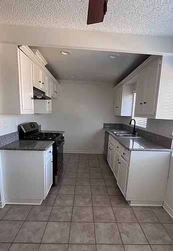 Floor plan 218