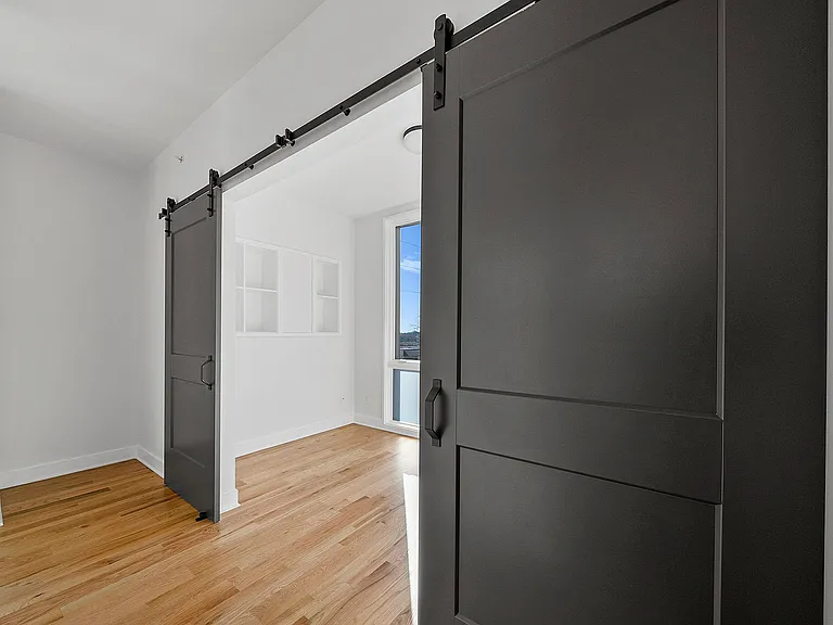 1322 Lafrance St NE #A — Photo 25
