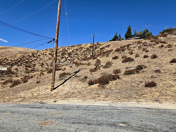 2nd image of Hungry Jack Rd