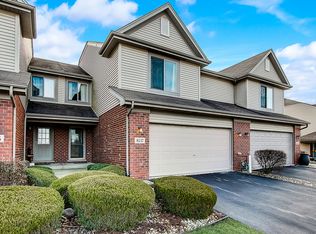 8237 Pecan Pl #8237, Frankfort, IL 60423