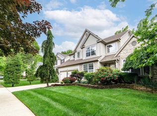 1296 Blacksmith Dr, Columbus, OH 43081