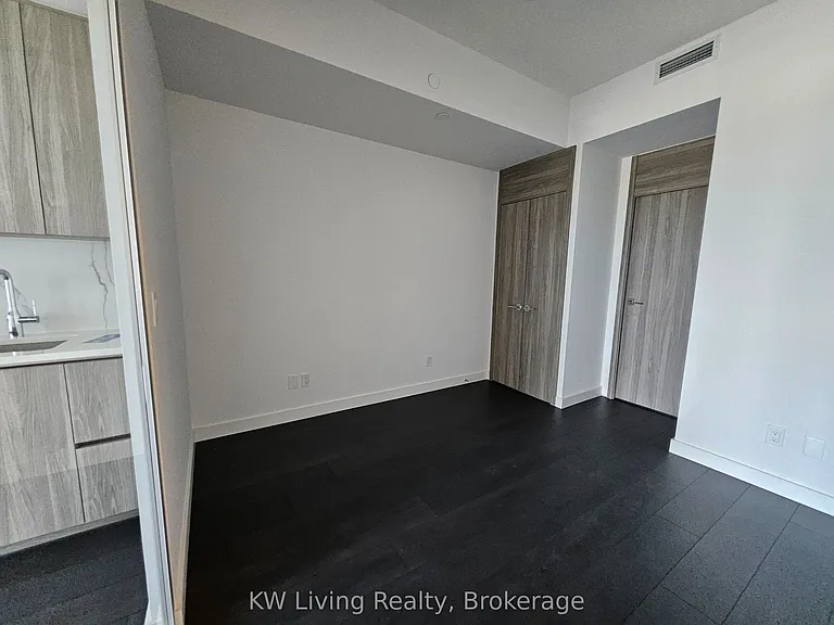 68 Esther Shiner Blvd #556 — Photo 20