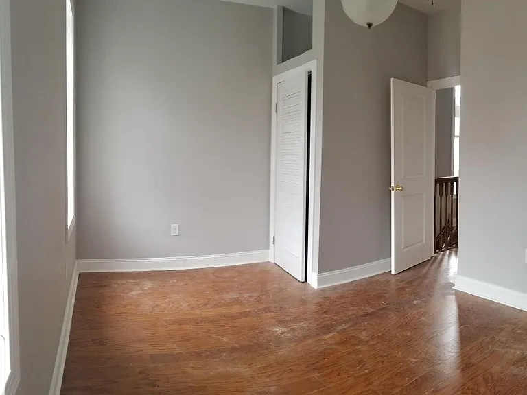 5102 Webster St #2F — Photo 12