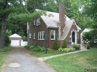 25 Nathaniel Blvd, Delmar, NY 12054