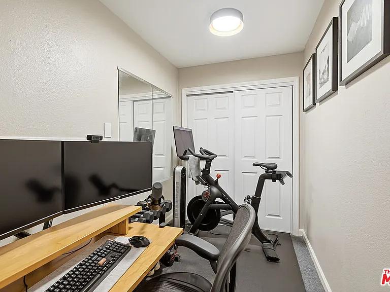 4314 Glencoe Ave #6 — Photo 31