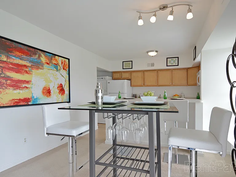 Cavalier Country Club Apartments — Photo 1