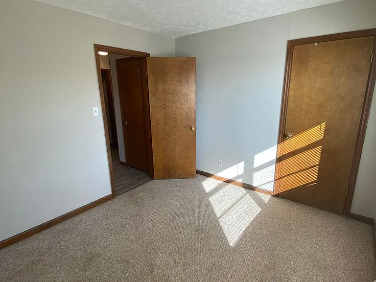 906 Flanders Ln NW — Photo 19