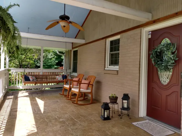 568 Valleywood Dr, Nashville, TN 37211