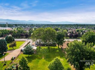 5995 N Meridian Rd, Meridian, ID 83646