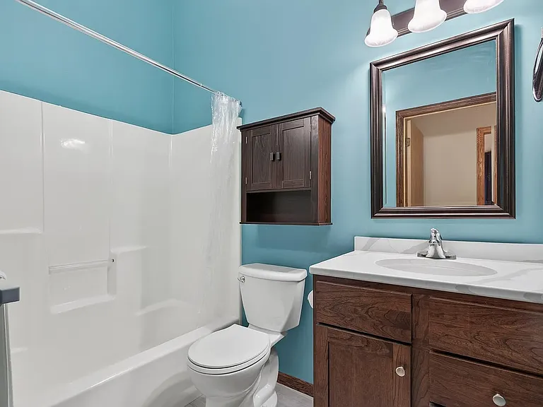 14316 Estates Ave — Photo 2