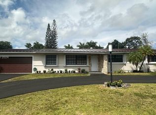 7385 SW 99th St, Pinecrest, FL 33156