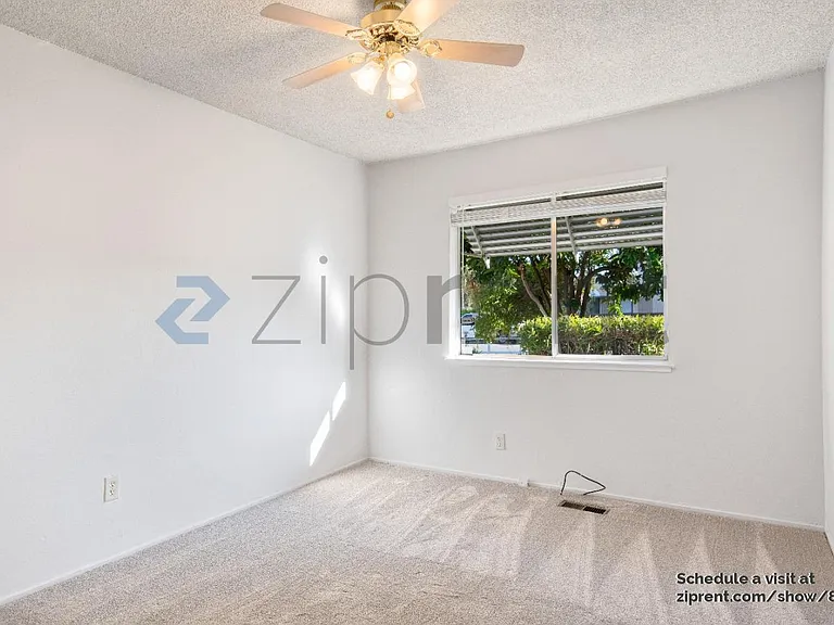 1657 Kingman Ave — Photo 14