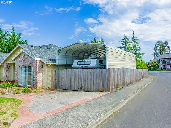 2nd image of 3001 NE 144th St