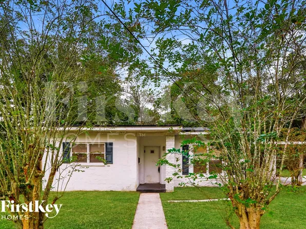 5510 Graywood Rd, Jacksonville, FL 32207