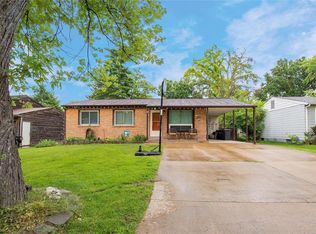 2870 Briarcote Ln, Maryland Heights, MO