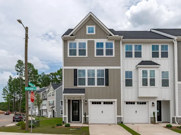 501 Plumleaf Ln, Durham, NC 27703