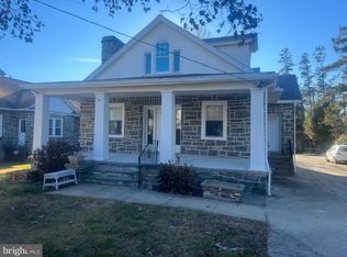 928 E Haverford Rd, Bryn Mawr, PA 19010