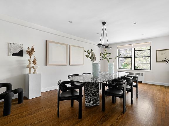 5th image of 60 E 9th St #237/238