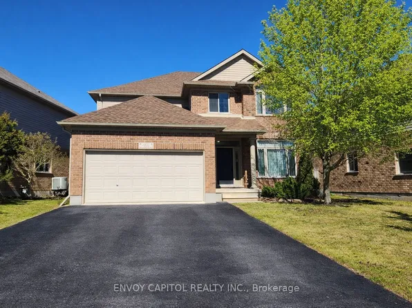 402 Palamino Pl, Waterloo, ON N2K 4K5