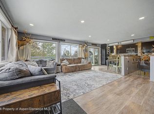 952 Green St, Craig, CO 81625