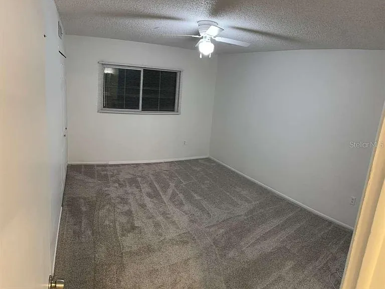 1000 Lake Of The Woods Blvd #205H — Photo 11