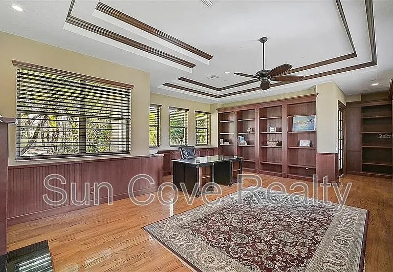 854 Macewen Dr — Photo 28