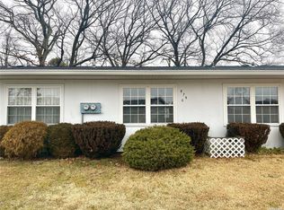 279 Berwick Ct UNIT C, Ridge, NY 11961