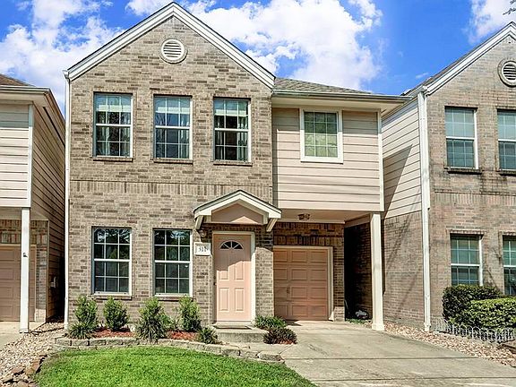 2nd image of 311 Bayou St