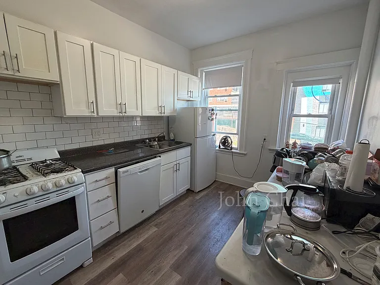 11 Mount Hood Rd #3 — Photo 21