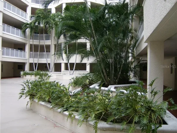 3730 Cadbury Cir APT 311, Venice, FL 34293