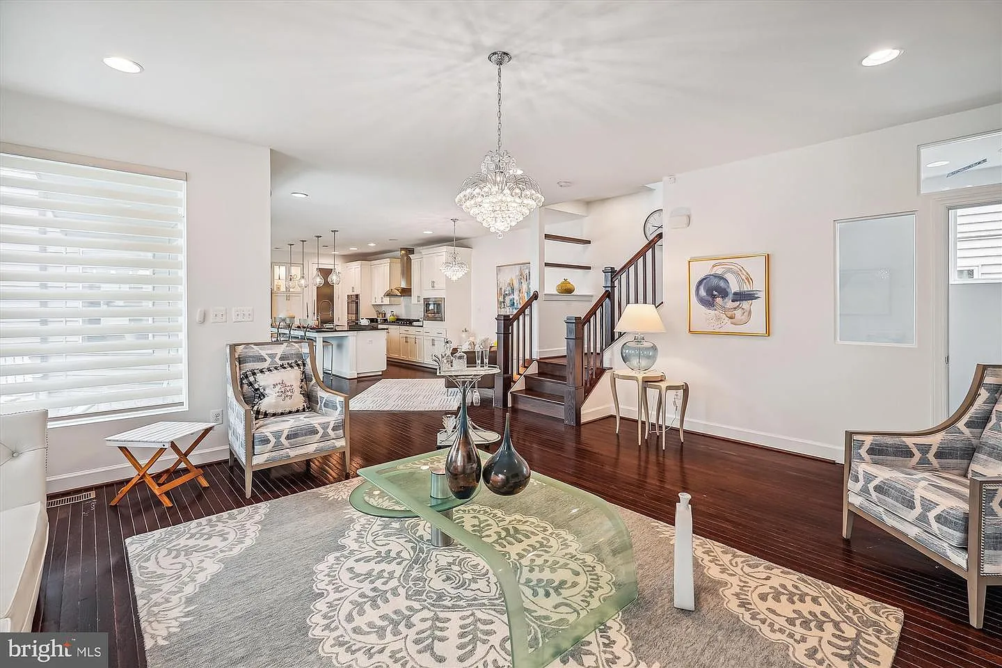 5 bed, 3.5 bath, 3005 sqft, $5,500 — Photo 4