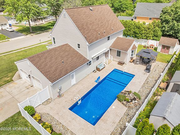 2nd image of 117 Lilac Drive