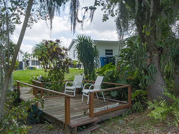 3rd image of 120 Alamanda Ln Lot 618