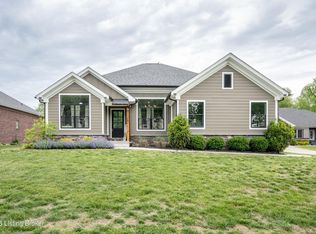 1109 Dora Dr, Sellersburg, IN 47172