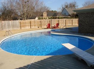 908 Jeremy Ct, Virginia Beach, VA 23454