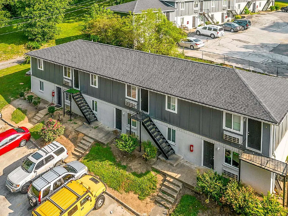 217 Sweetland Dr #9