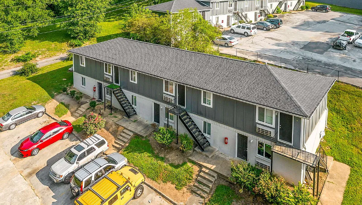 Building Photo - 217 Sweetland Dr #6