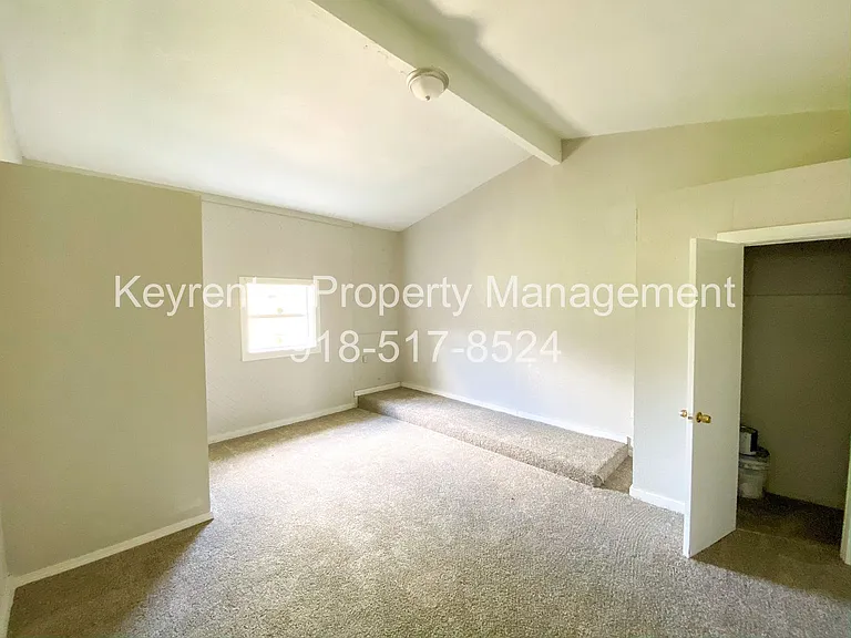 5135 N Utica Ave — Photo 7
