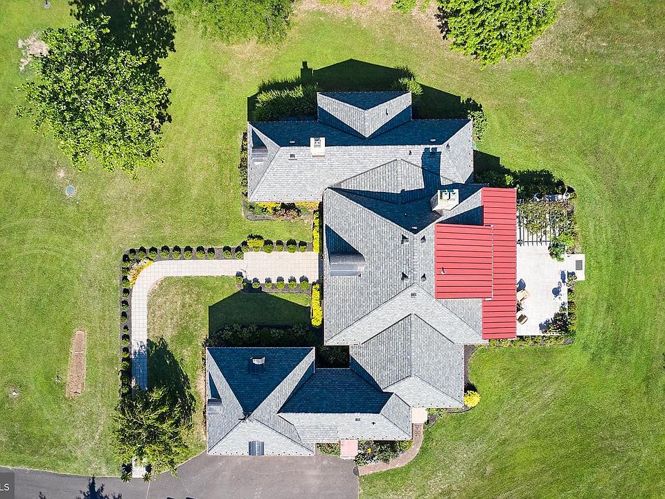 1st image of 354 Cafferty Rd