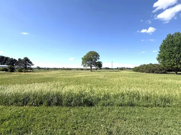 55467 Greenview Dr, Crofton, NE 68730