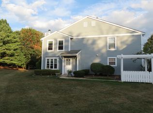 109 Almond Dr, Somerset, NJ 08873