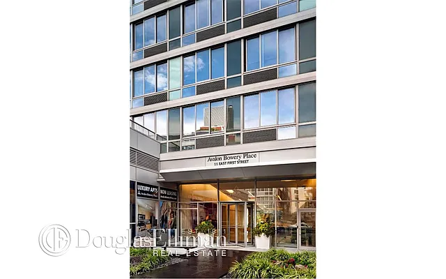 Rented by Douglas Elliman | media 6