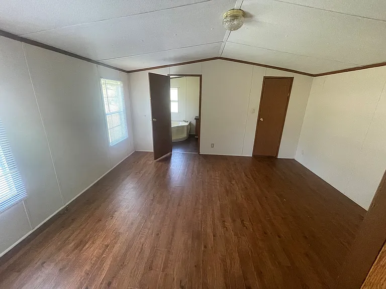 303 Tabor Woods Rd — Photo 9