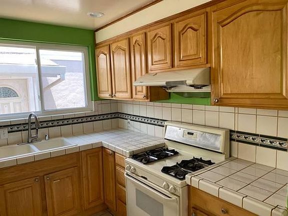4th image of 65 Mira Vista Ct