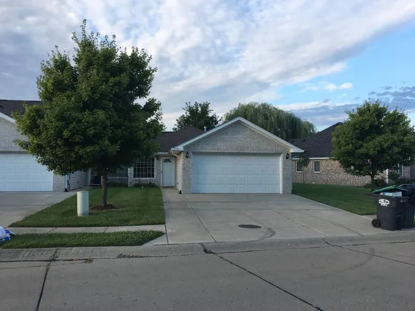 461 Stokley Blvd, Greenwood, IN 46143