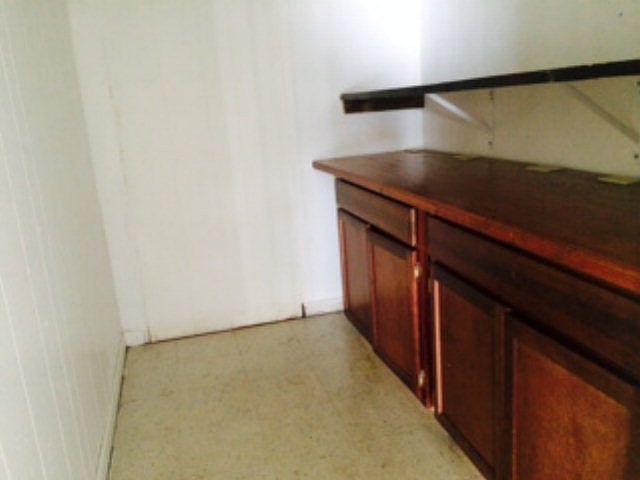 2nd image of 7389 Main St