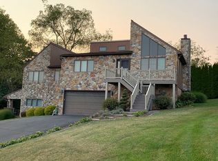 1050 Indian Dr, Auburn, PA 17922