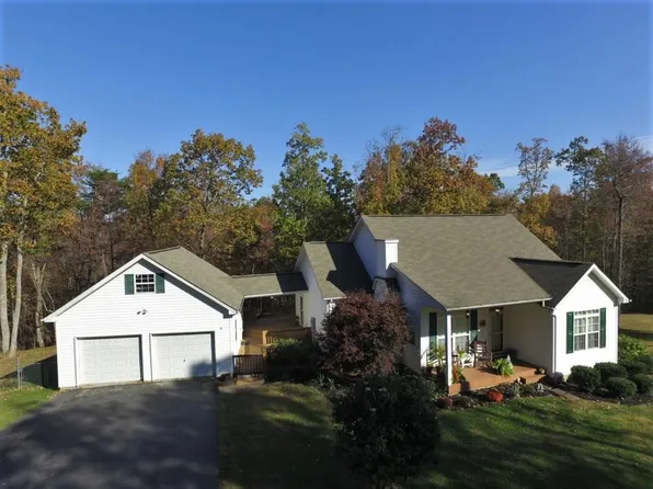 111 Baker Boyd Dr, Spencer, TN 38585