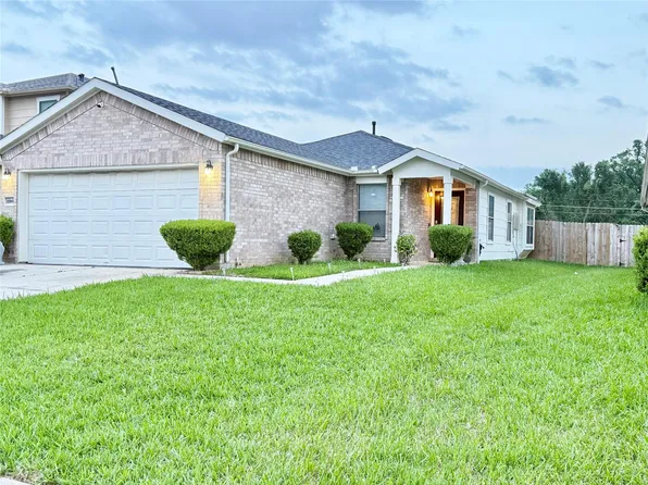 22843 Twisting Pine Dr, Spring, TX 77373
