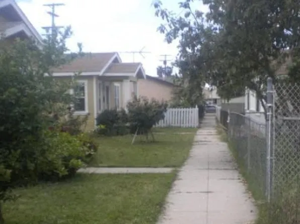 7122 Hood Ave, Huntington Park, CA 90255